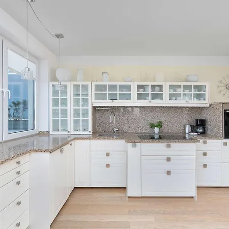 Apartment Family With Spacious Terrace And Garage In By Renters *