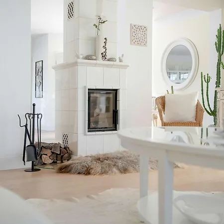 Apartment Family With Spacious Terrace And Garage In By Renters Kolobrzeg