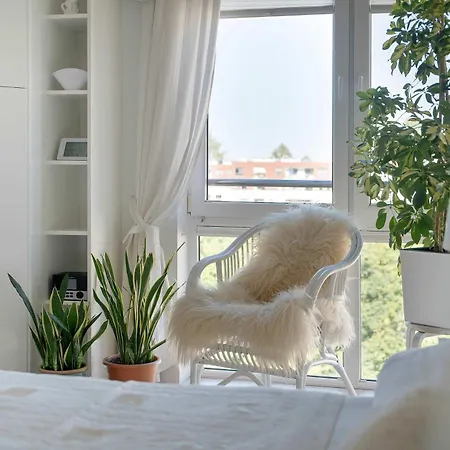Family With Spacious Terrace And Garage In By Renters Apartment Kolobrzeg